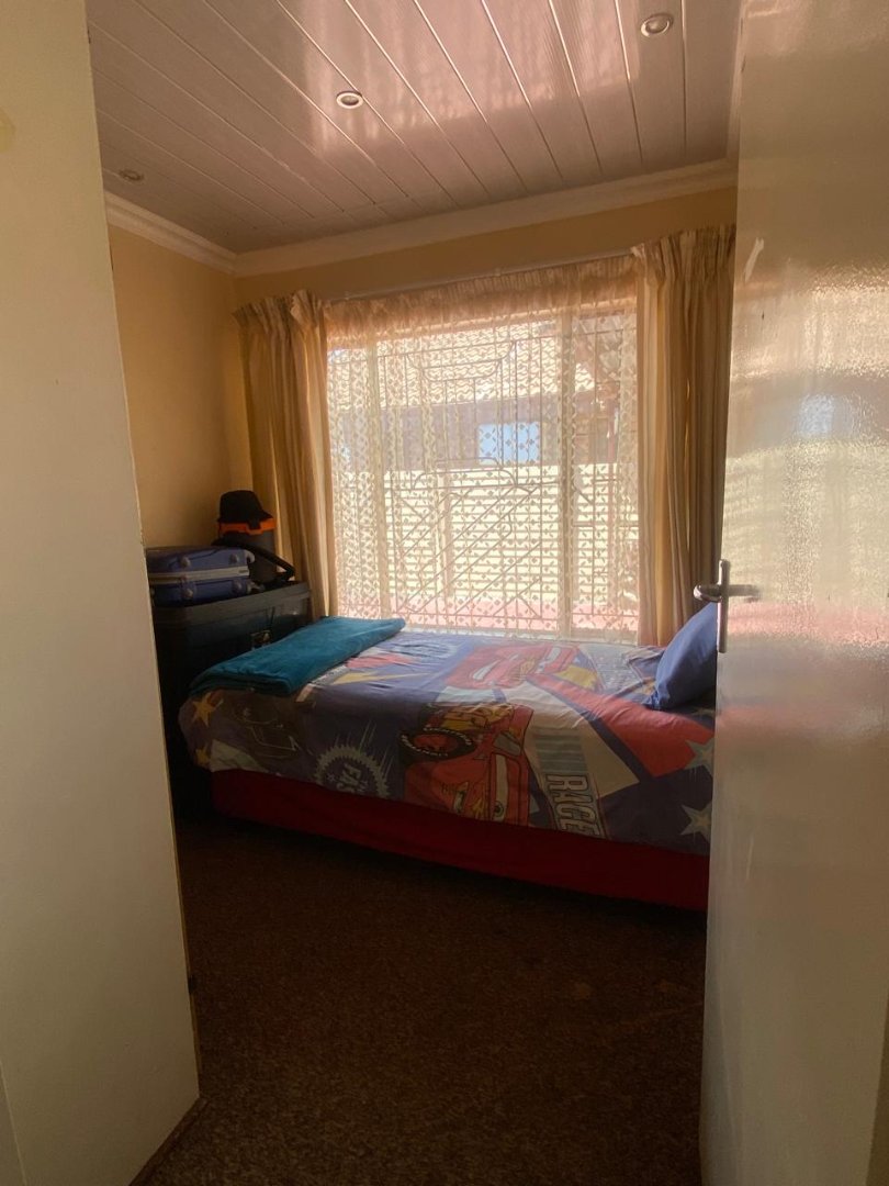 To Let  Bedroom Property for Rent in Mmabatho Unit 12 North West